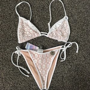 White Bikini Set 🤍